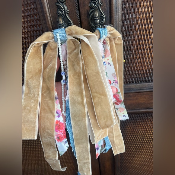 Colorful Boot Ribbons - Picture 6 of 7